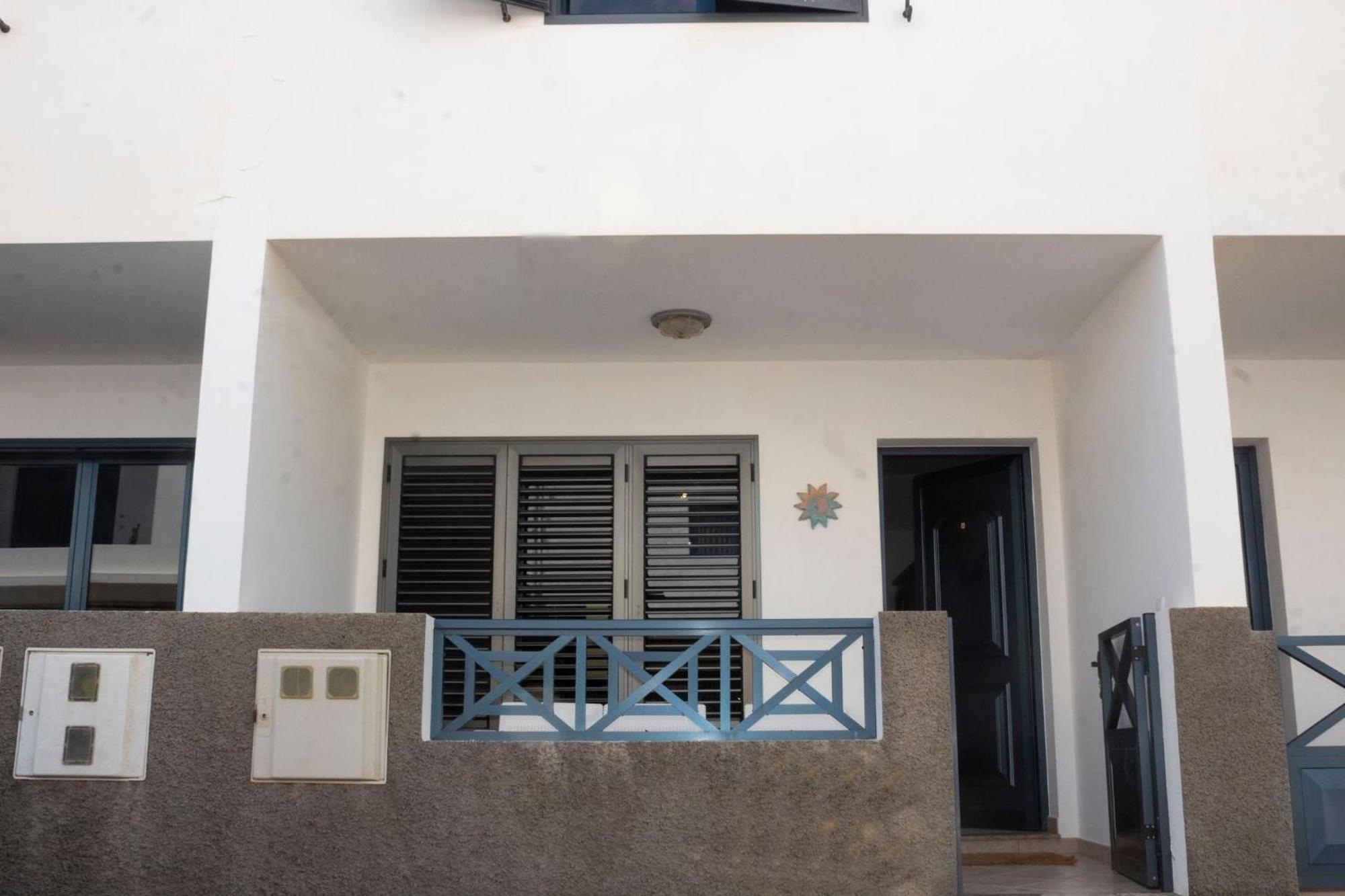 Hotel Casa Bianca Caleta De Famara Exterior foto